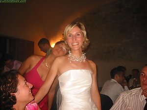 MILFs dote on blowjobs